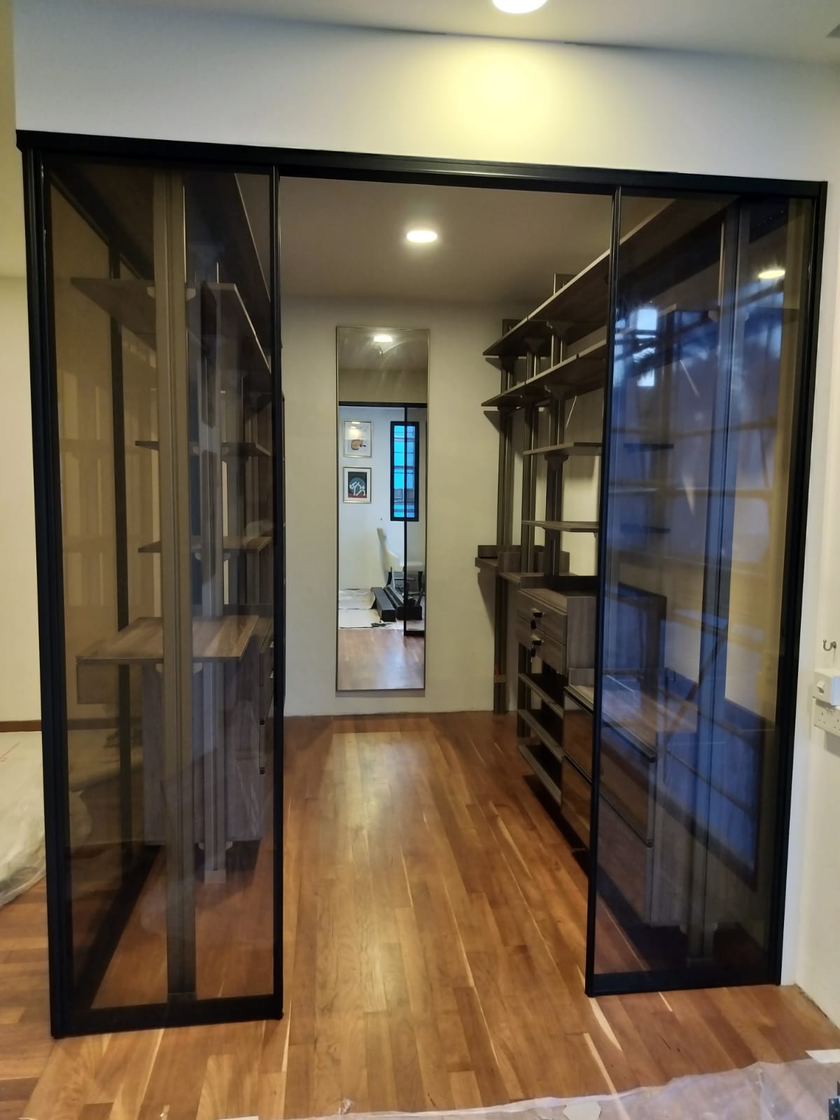 Walk-in wardrobe galley style