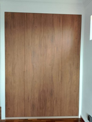 HausPole system with carpentry doors