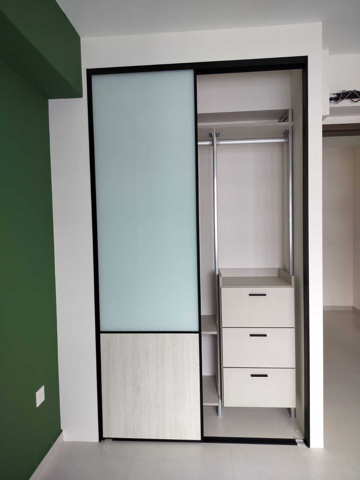 MacPherson 4-room HDB BTO: common bedroom HausPole wardrobe, doors half open
